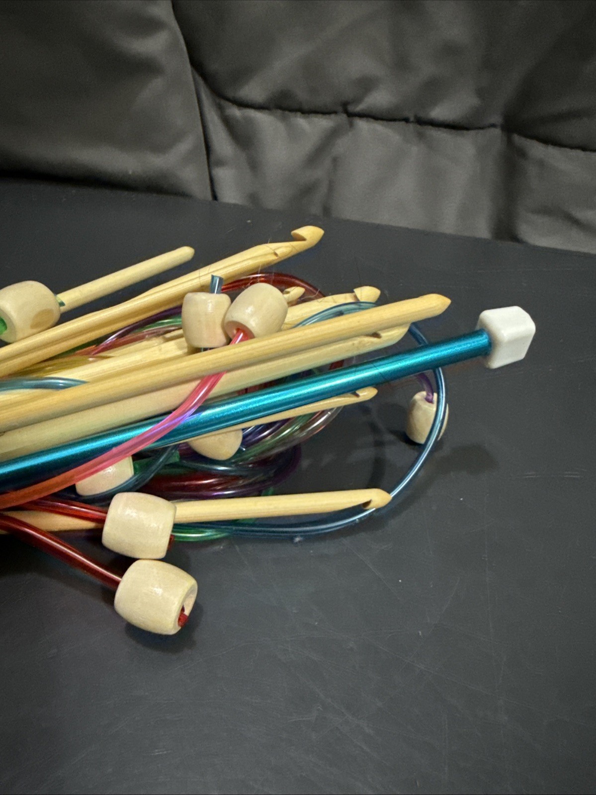 Set 0.6mm-7mm Crochet Hooks Needles Knit Weave Colored Aluminum Wood Plastic