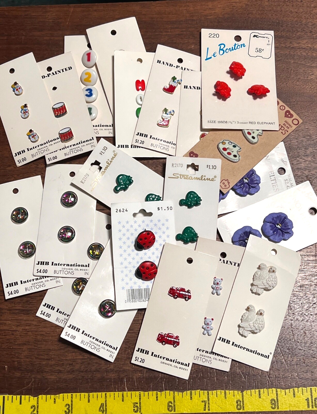 Novelty Shank Buttons Lot 40 Total Aurora Borealis Christmas Florals All NOS R2