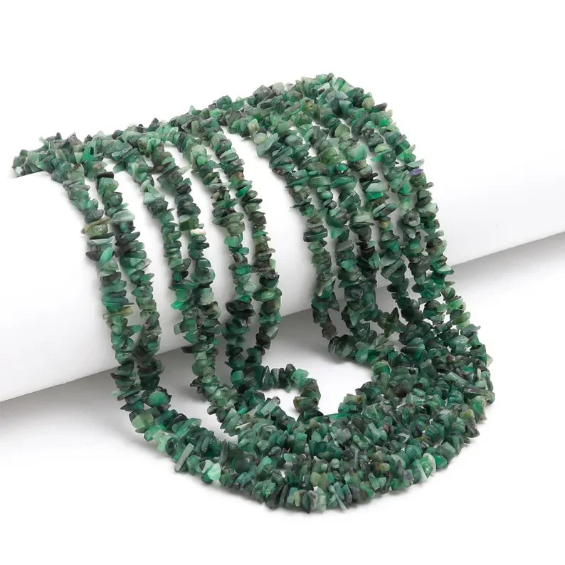 Natural Emerald Uncut Beads Strand, AAA Green Emerald Chips Beads for Jewelry Ma
