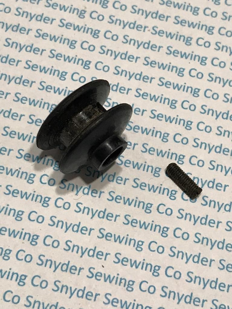 Genuine Singer Sewing Machine Motor Pulley Assembly 66/15-90/127/99 – BR8S-Style