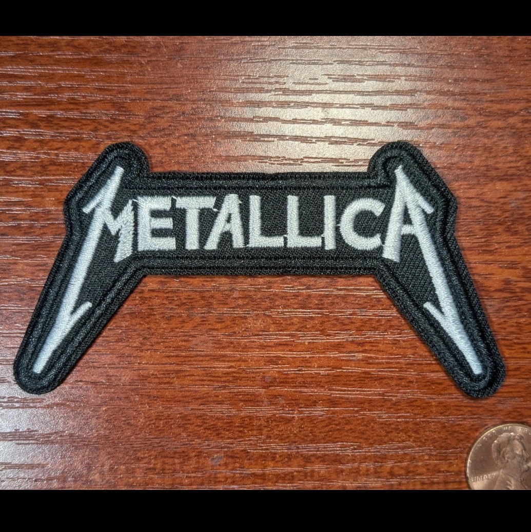 Metallica White Patch Heavy Metal Rock Band Embroidered Iron On 2×4″