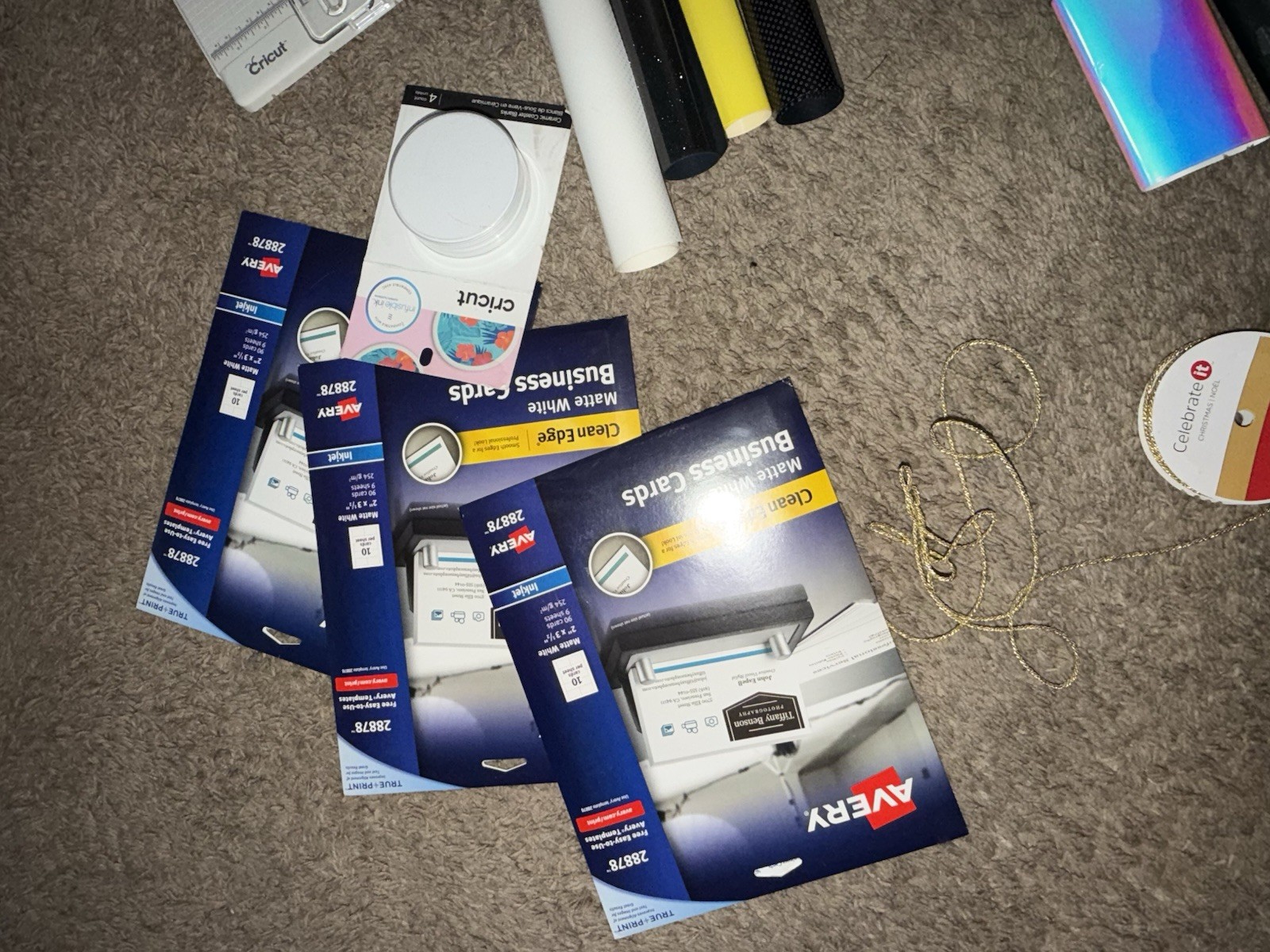 Siser HTV, Siser Brick 600 And Cricut Iron-On Bundle in Various Colors