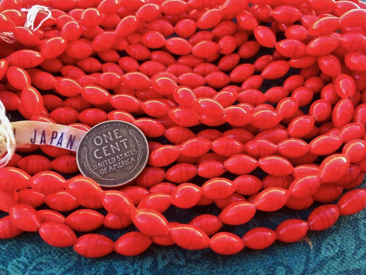 Vintage Cherry Brand 5 x 9mm Striated Red Glass Oblong Rice Beads Japan 40