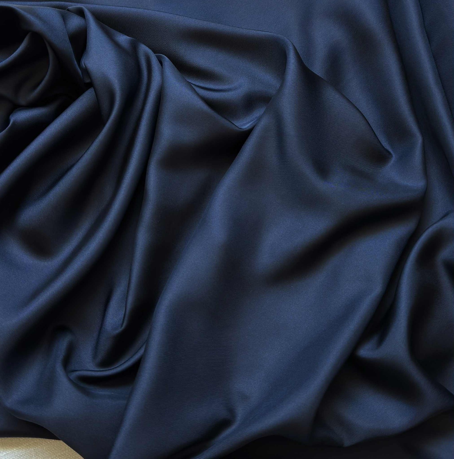 Dark Navy Blue 100% Silk Twill Fabric 15mm weight