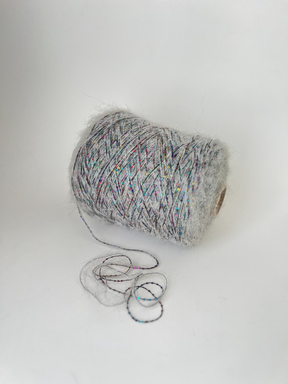 Merino Alpaca PAILLETTES Yarn 230м/100g (251yards/3.52oz), per 100g (3.52oz)