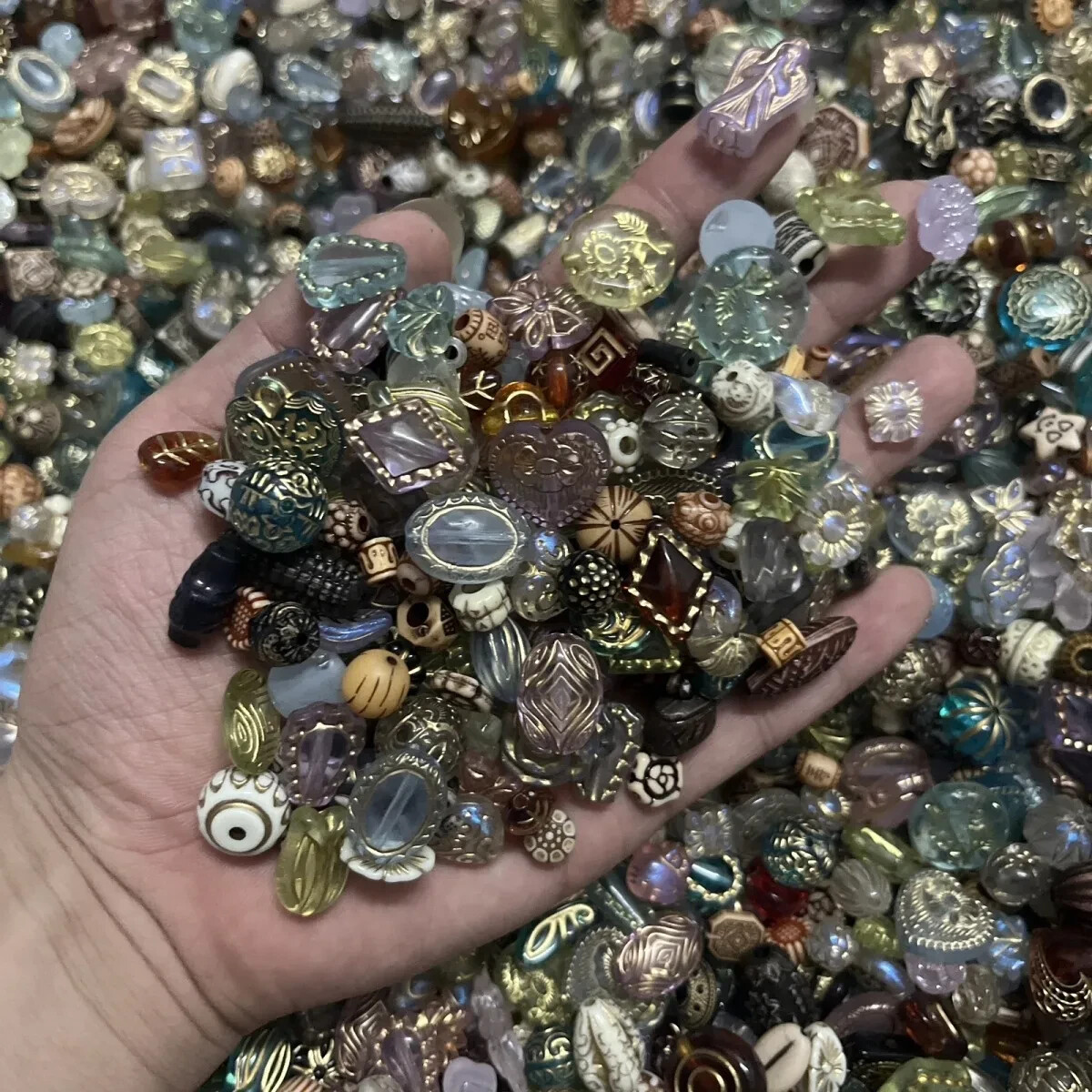 1/4LB mixed beads lot jewelry making mix variety bead supplies Read Description