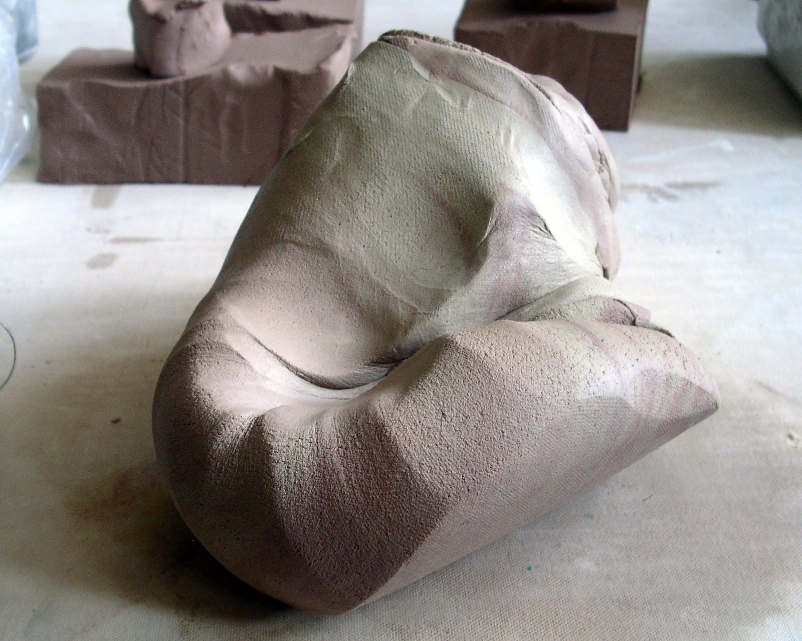 25kg of Grey Modelling Clay. General Purpose Pottery Clay 12.5Kg Bag x 2