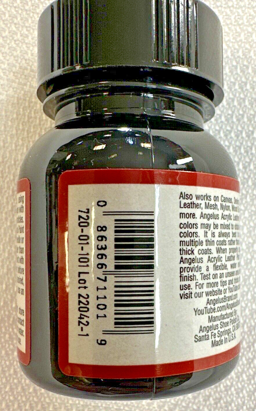 Angelus FLAT BLACK + FLAT WHITE Leather Paint – 1 fl.oz