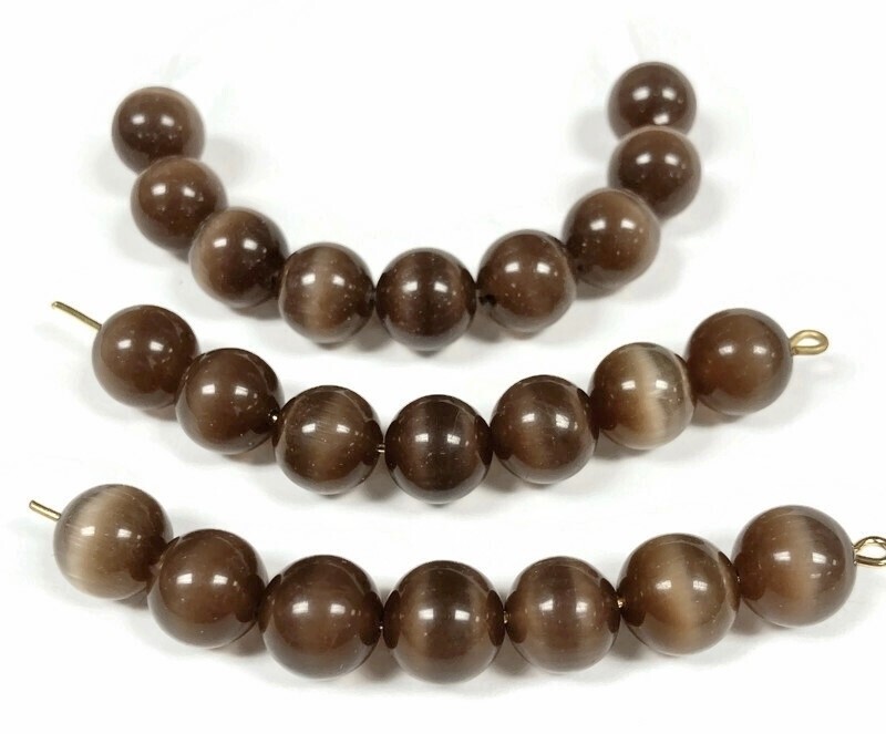 38 Cat’s Eye Fiber Optic Glass Chocolate 10mm. Smooth Round Beads 2609