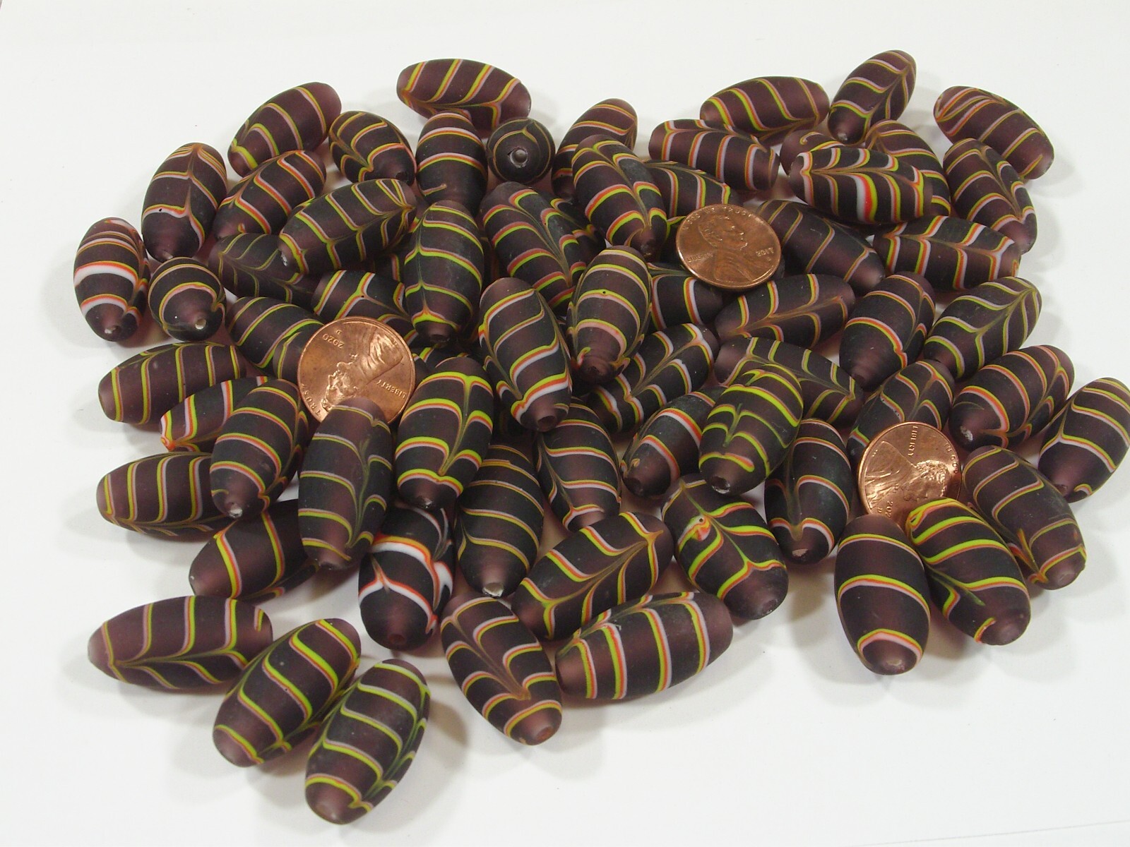 2 Pounds Purple Feather (14mm x 27mm) India Handmade Glass Beads (GP-22) ⭐