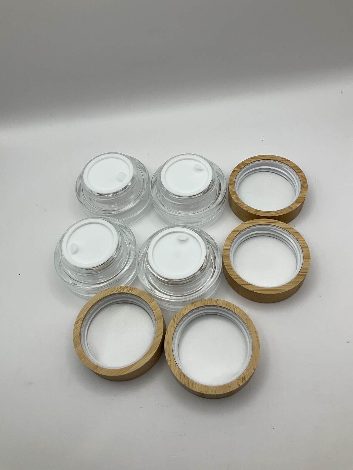 4pcs Empty 1 OZ/30ML Round Clear Glass Jars with Bamboo lids