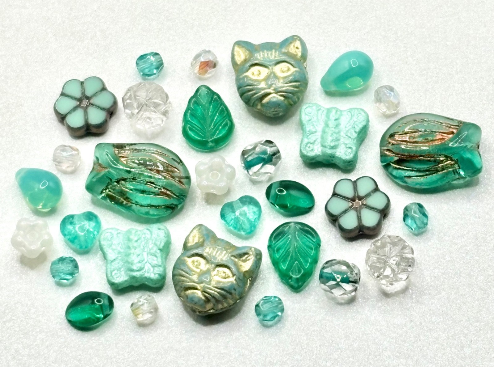 30 Czech Beads – ALL CZECH GLASS BEAD MIX Turquoise/Gold Mixed Czech Glass Lot