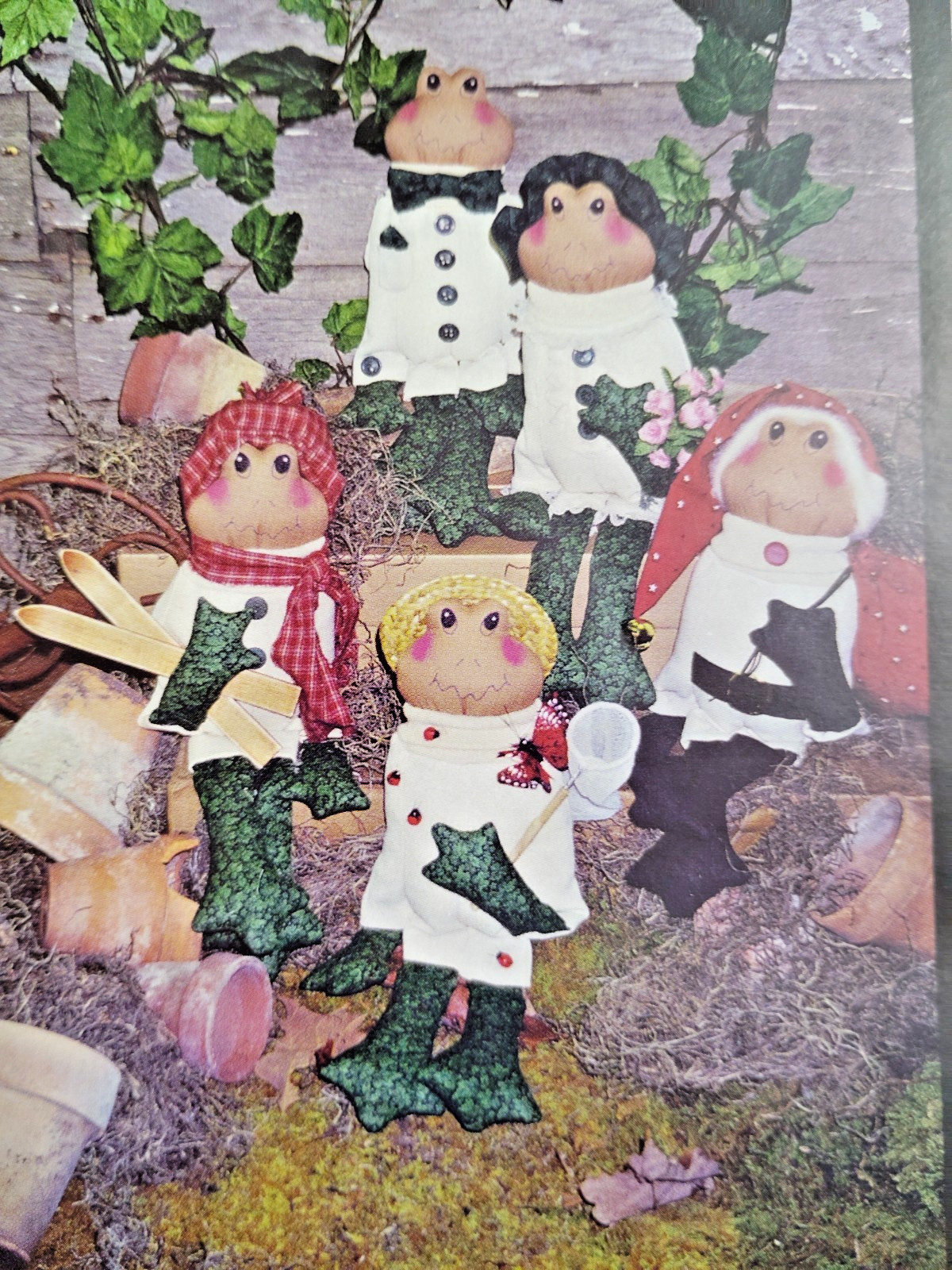 Goodies From Grandma 193J Croakers Frog Dolls Gloves Craft Sewing Pattern UC