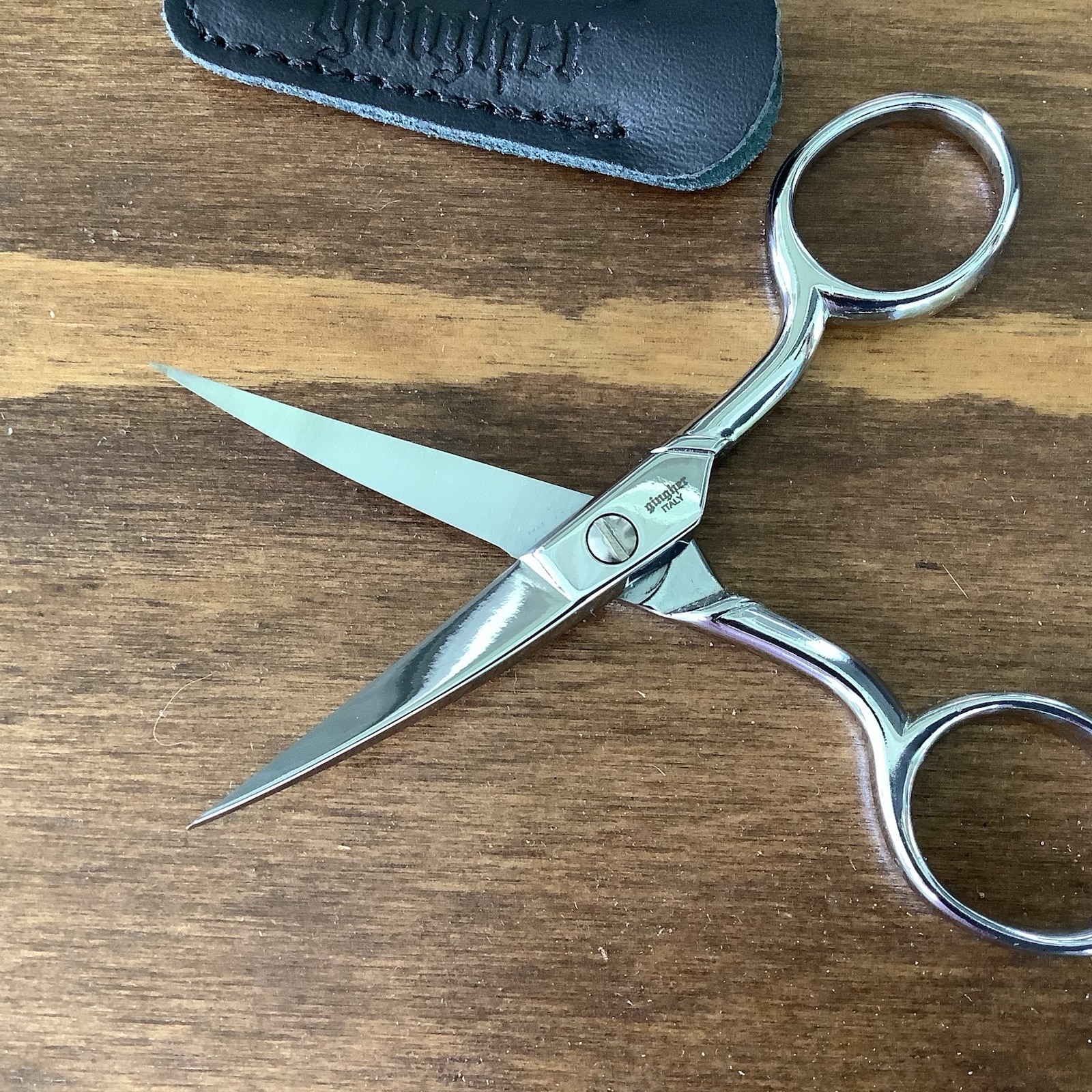Ginger 4” Curved Embroidery Scissors Made In Italy w/ Sheath Mint Condition