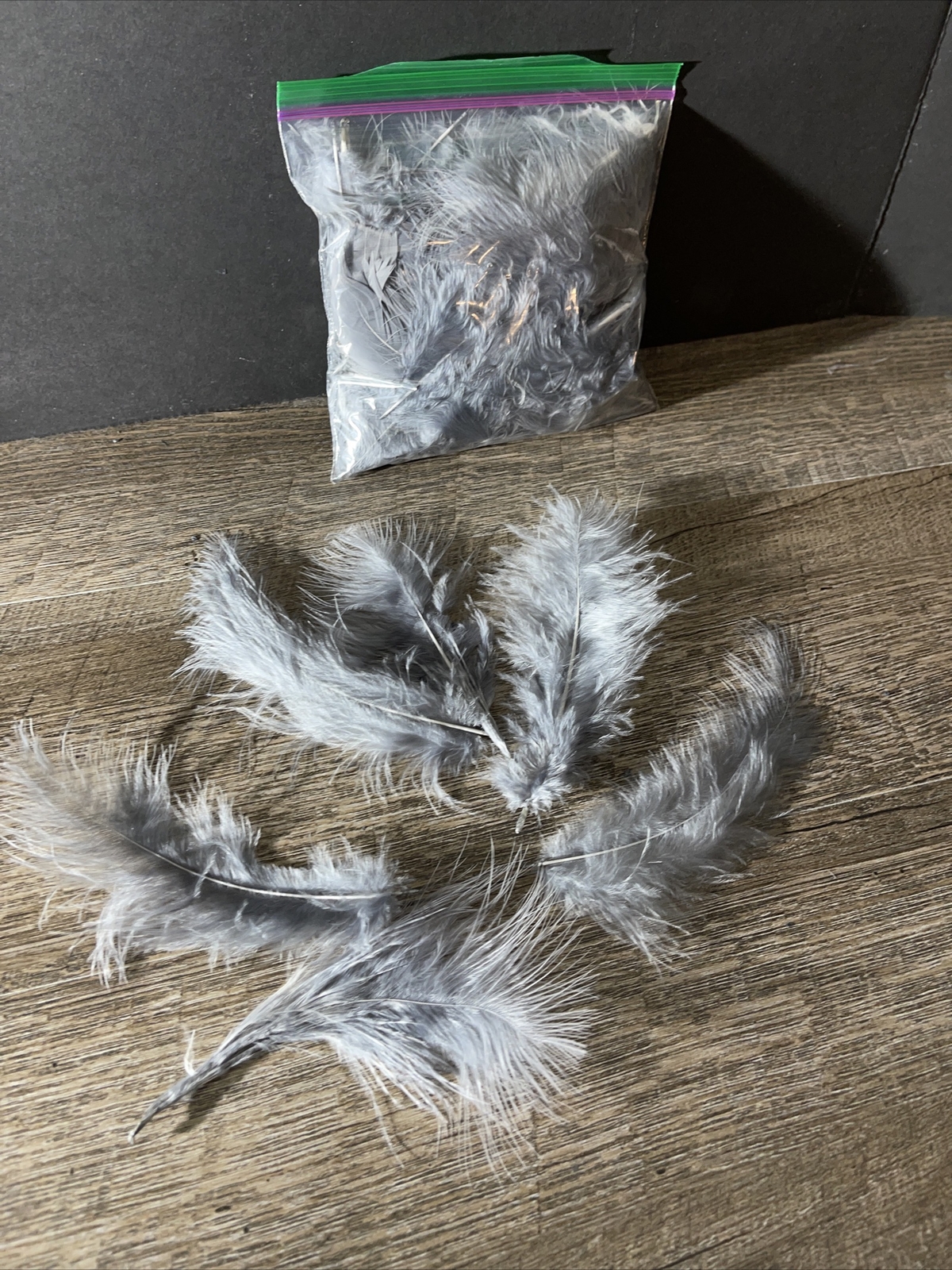 1 Bag 1/2oz Silver Grey Turkey Marabou Fluff Feathers 3-8” US Seller Crafts Etc