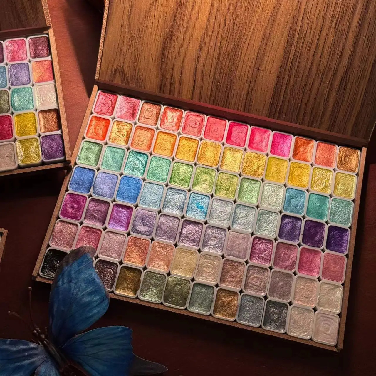 84 Colors Glitter Watercolor Set – Professional Wooden Box Art Paints