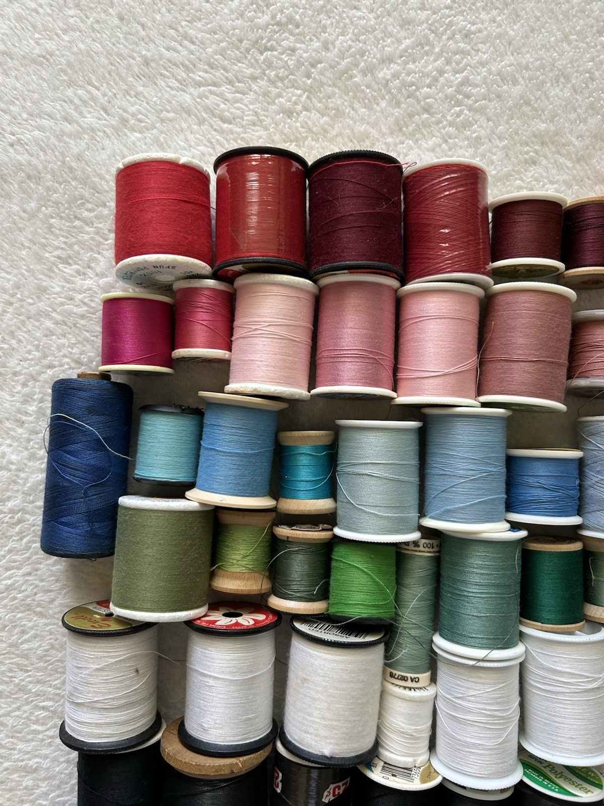 Lot of 100+ Spools of General Sewing Thread Assorted Colors