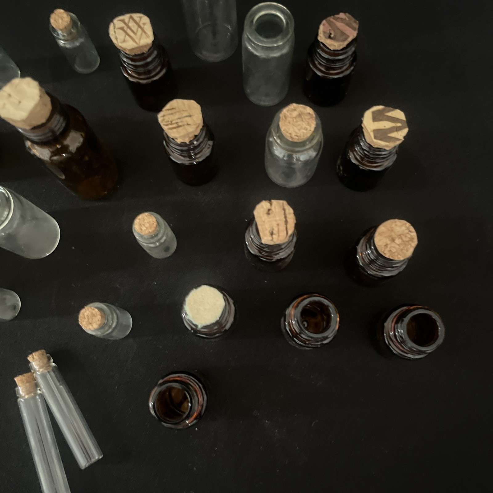 Bulk Lot 24 Mini Glass Bottles Vials Cork Top Apothecary Amber Clear Craft DIY
