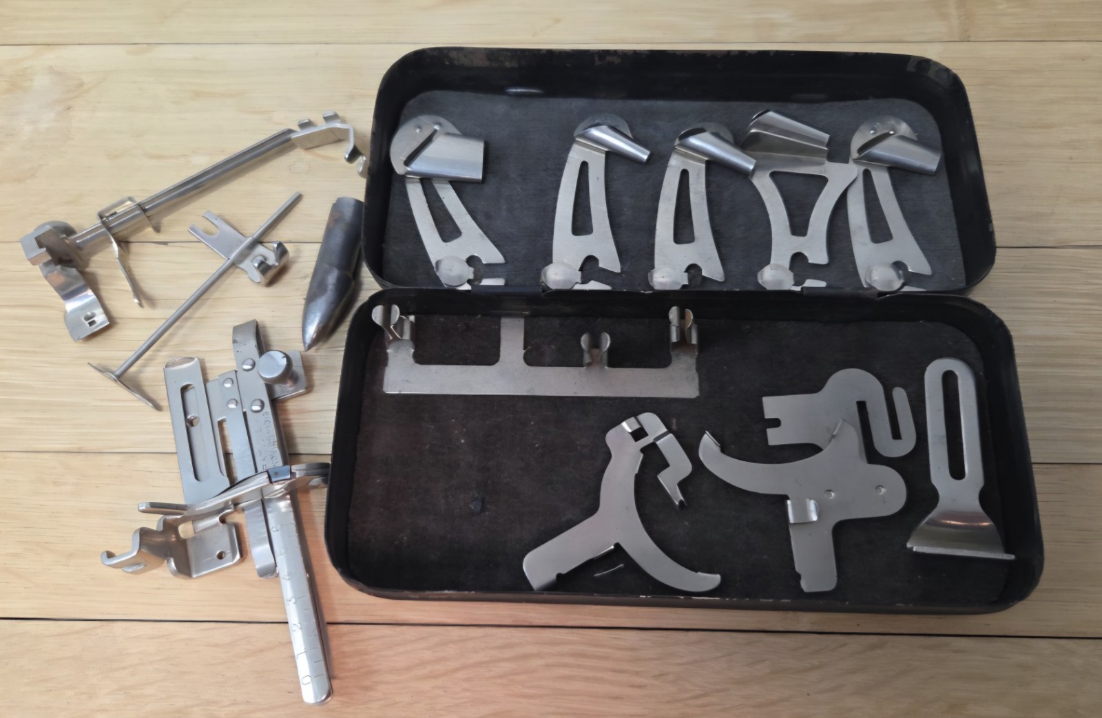 Vintage Greist Sewing Machine Metal Box w/ Attachments
