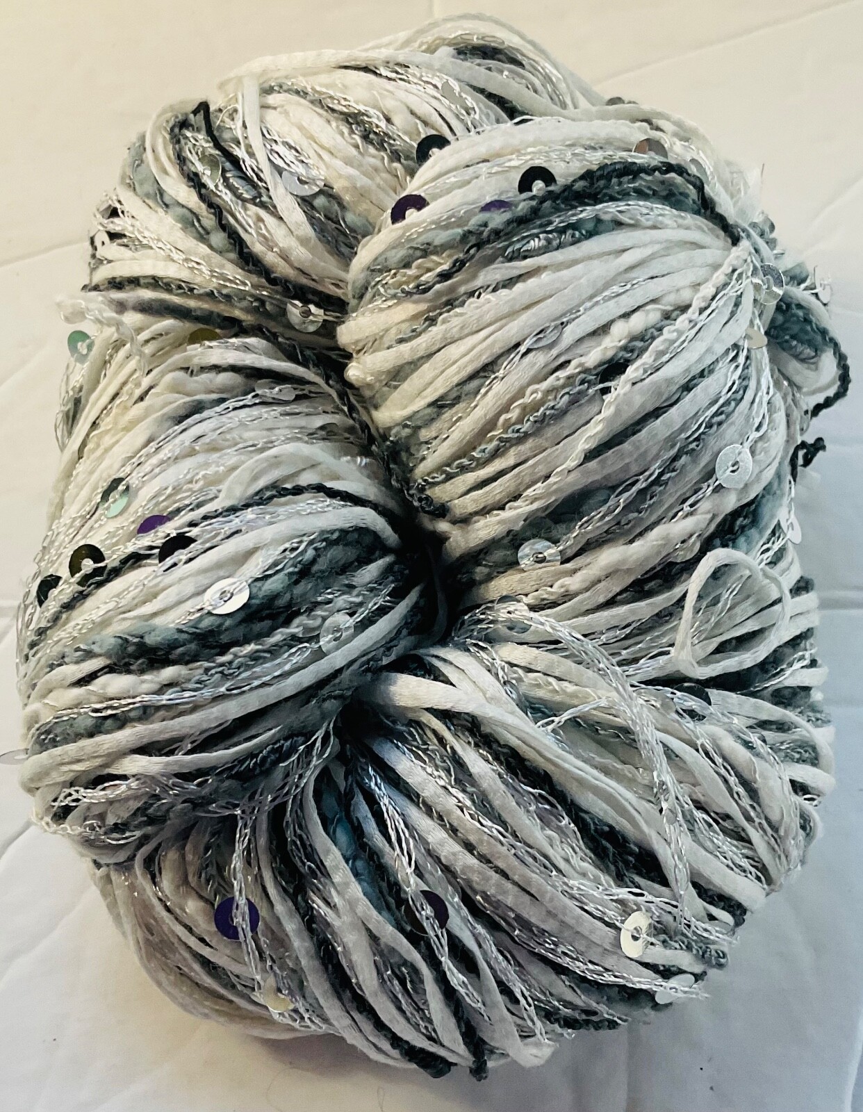Lucci Yarns New Lucatape Yarn Unit of 1 White/Gray/Silver Sequins Not Plied