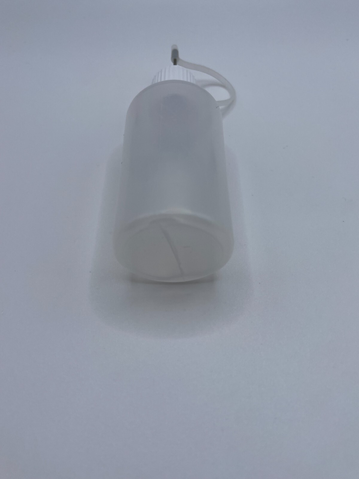 Glue Bottle 30ml Squeeze Plastic with Needle Applicator Great for Repair