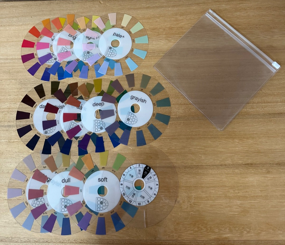 Japanese PCCS Color Tone Circle 11 Transparent Discs 132 Colors with Pouch Japan