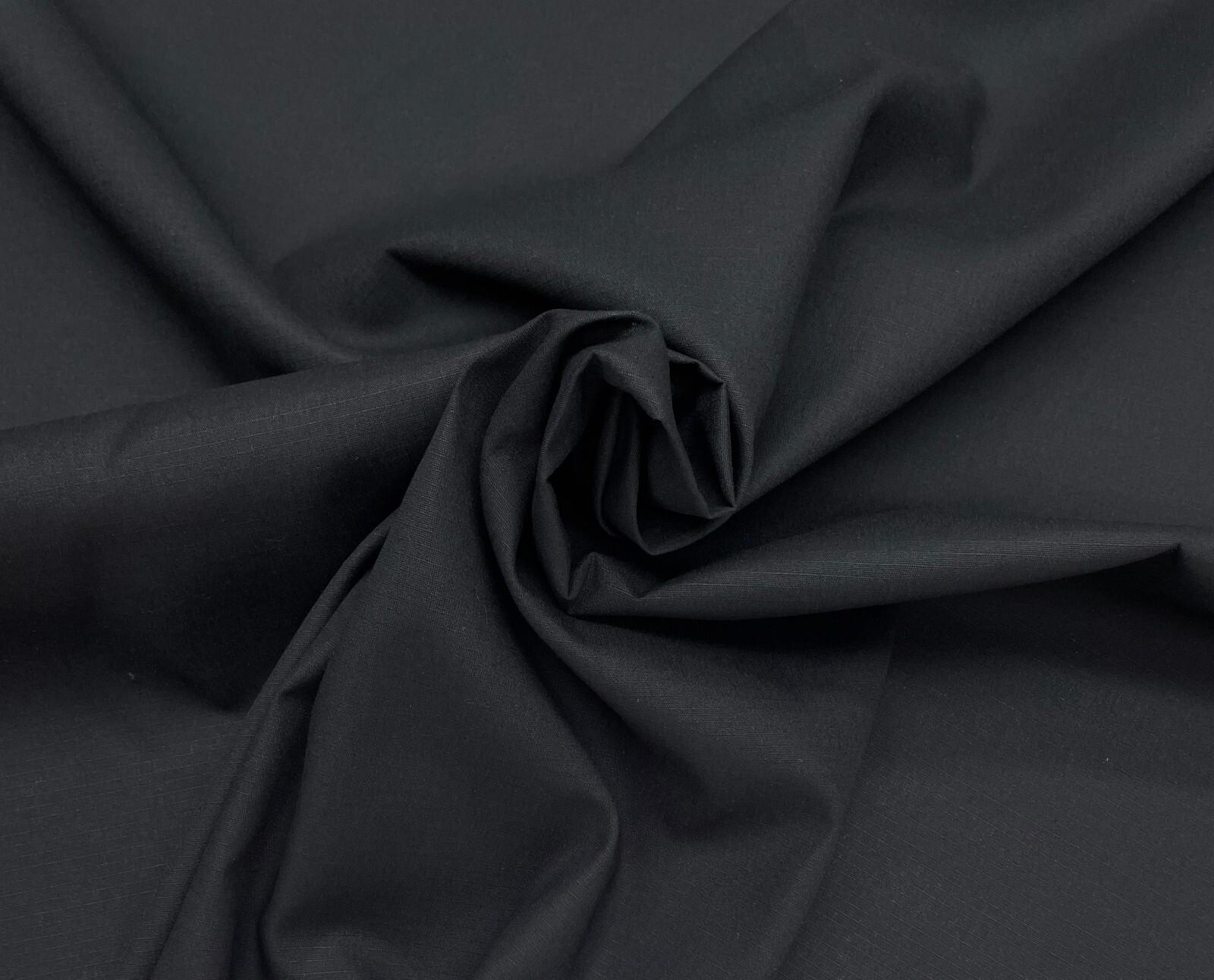 POLYESTER COTTON RIP STOP BLACK APPAREL CRAFT 4.2oz FABRIC BY 1/2(0.5) YARD 67″W