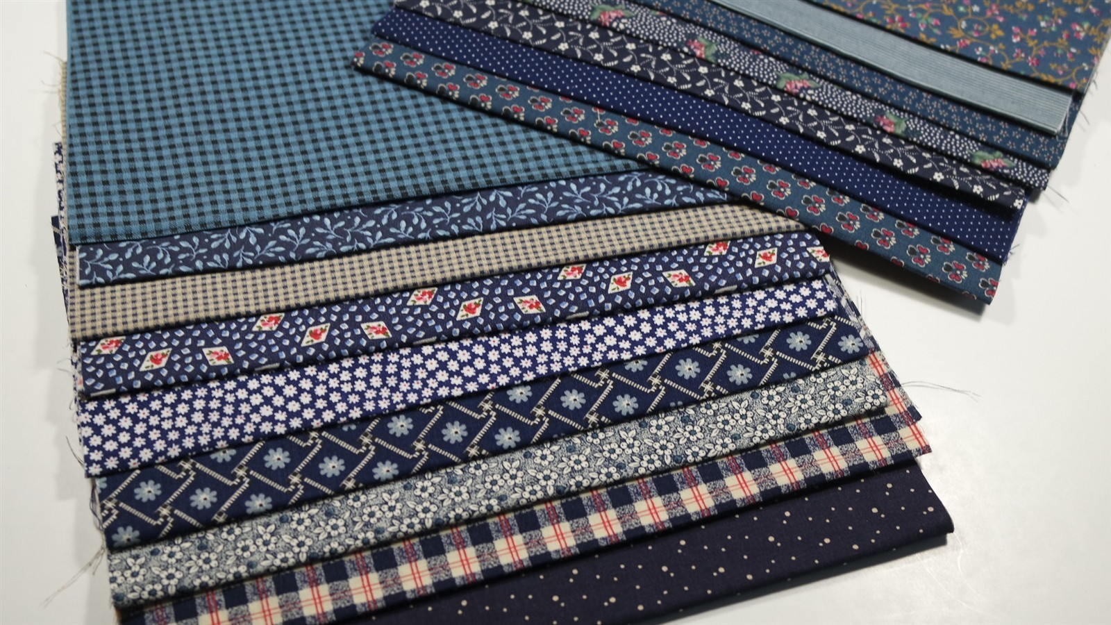 Indigo Navy Vintage Blue Calico Floral Dot Stripe Vintage Quilt Fabric Scrap Lot