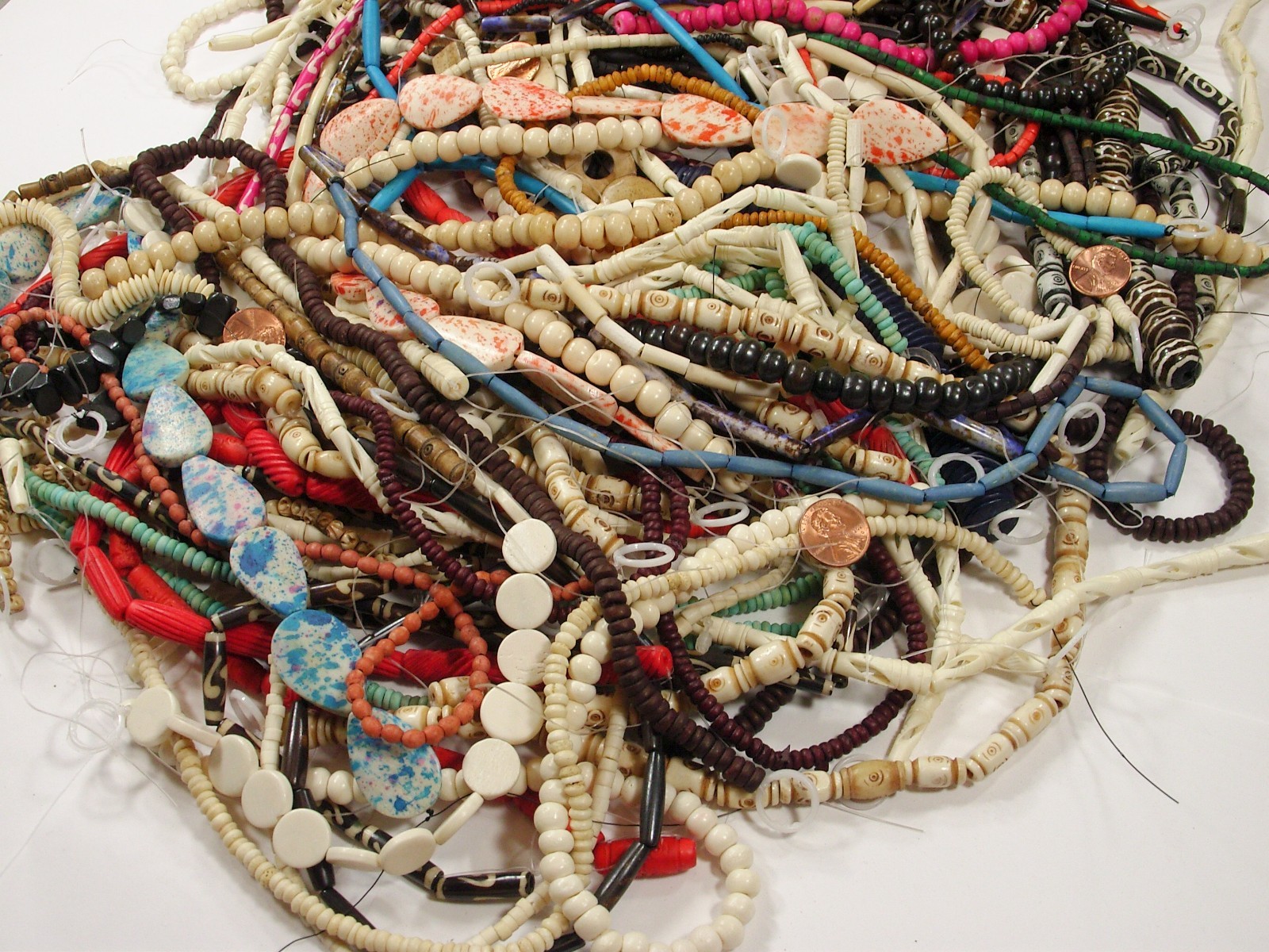 5 LBS Assorted Shapes and Sizes India Handmade Water Buffalo Bone Beads (EK-8) ⭐