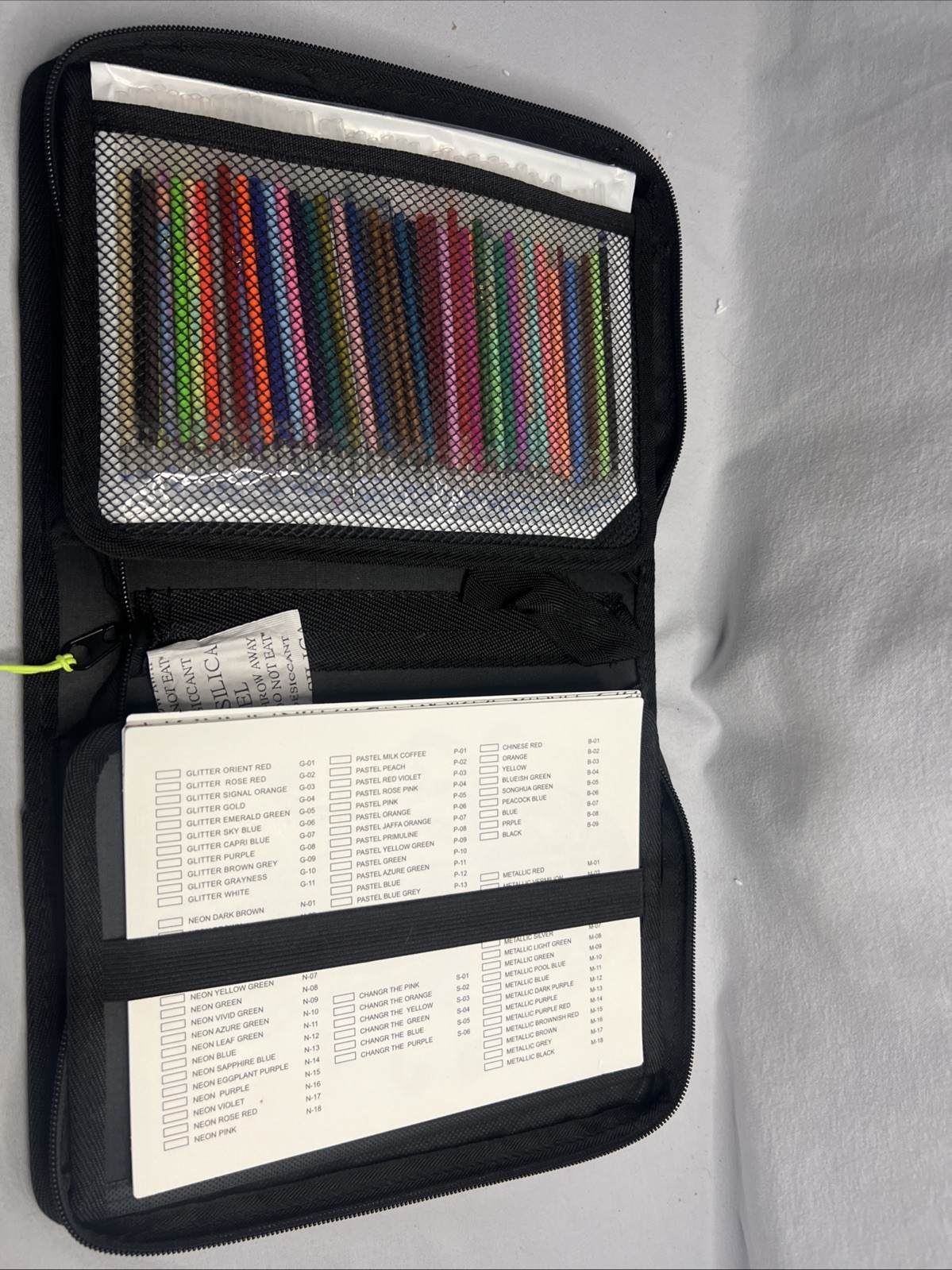 Gel Pens for Adult Coloring Books 160 Pack Artist Colored Gel Pen & Extras D3
