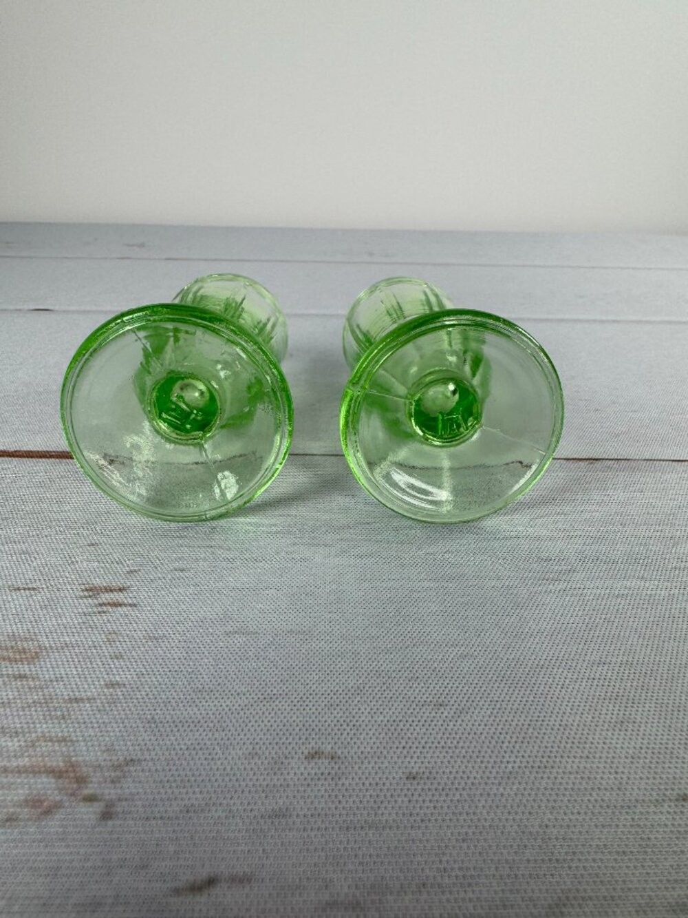 Vintage Hazel Atlas Uranium Vaseline Glass Salt & Pepper Shakers Pair No Lids