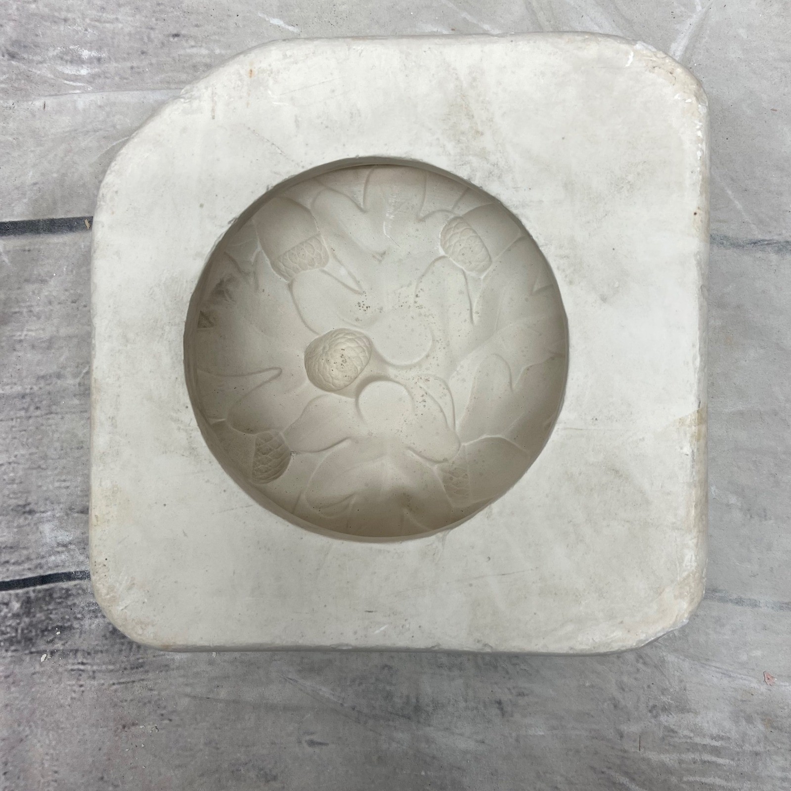 Duncan Ceramic Mold 452 Acorn & Oak Leaf Lid Vintage Slip Casting
