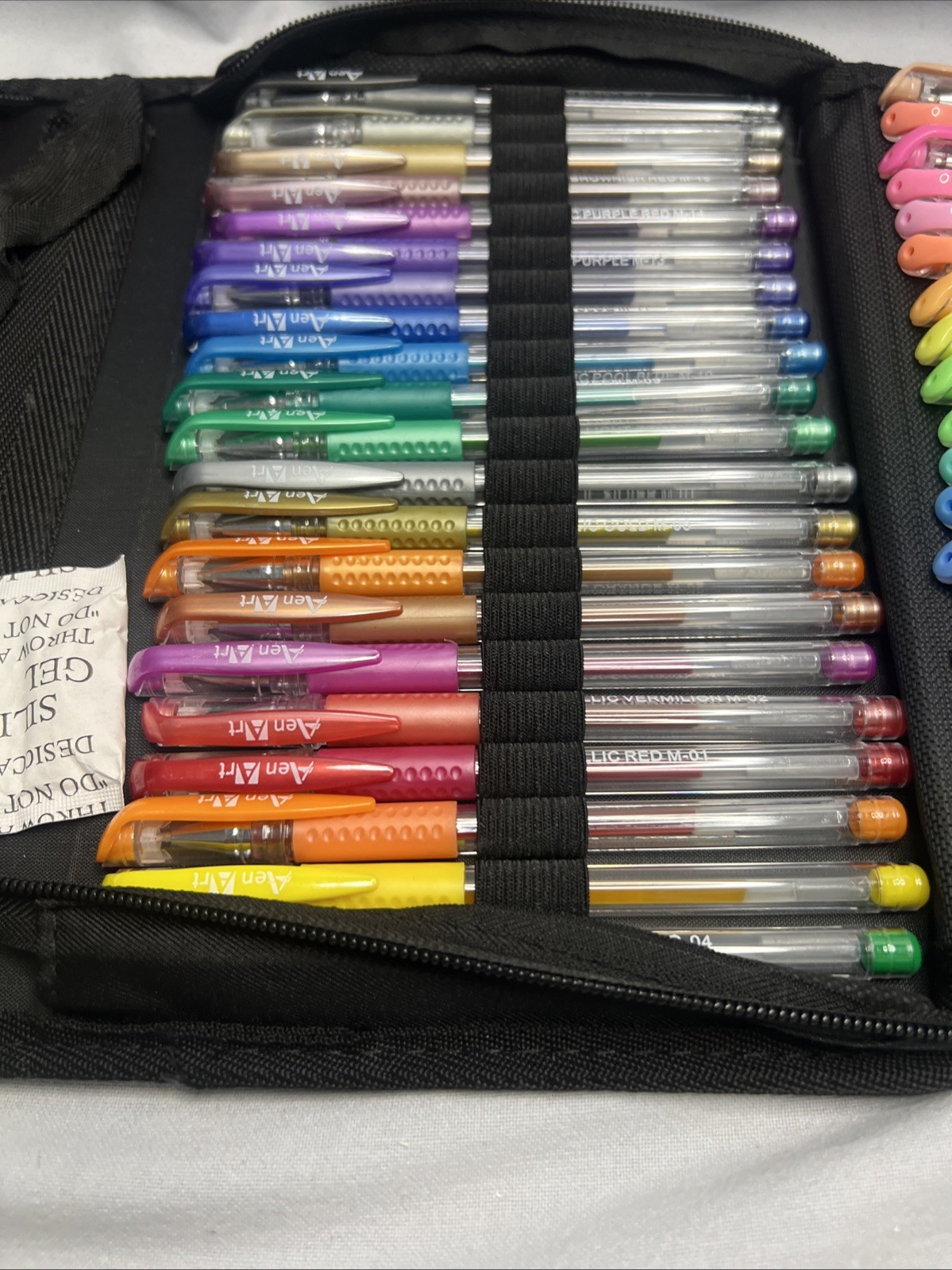 Gel Pens for Adult Coloring Books 160 Pack Artist Colored Gel Pen & Extras D3