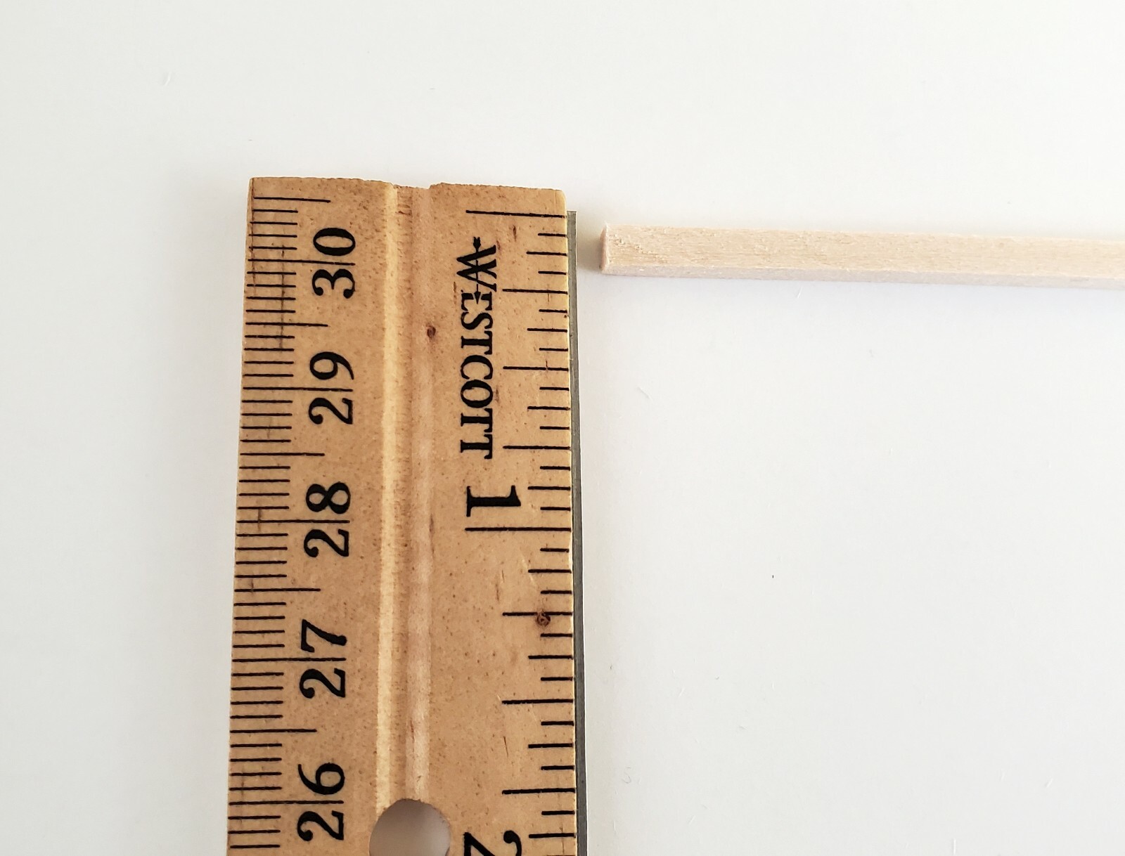 Wood Beams Posts 1/8 x 1/8 x 18″ long x10 Basswood Model Making Dollhouses