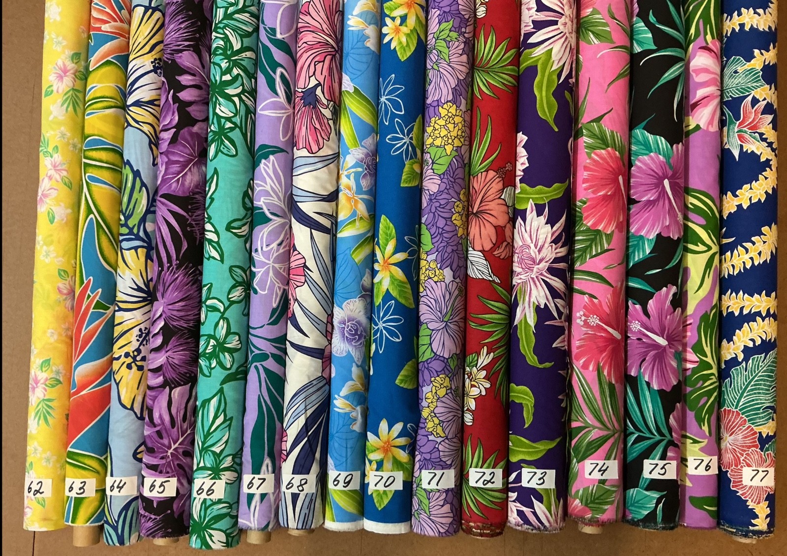 45″ Wide HAWAIIAN PRINT Cotton Blend Fabric By The Yard