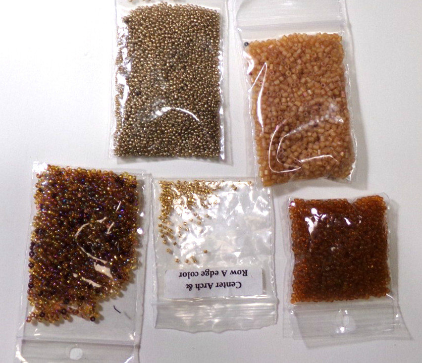 83.3 g (2.9 OZ) SIZE 8/0 Glass Seed Beads Unused AE58 bz8cr
