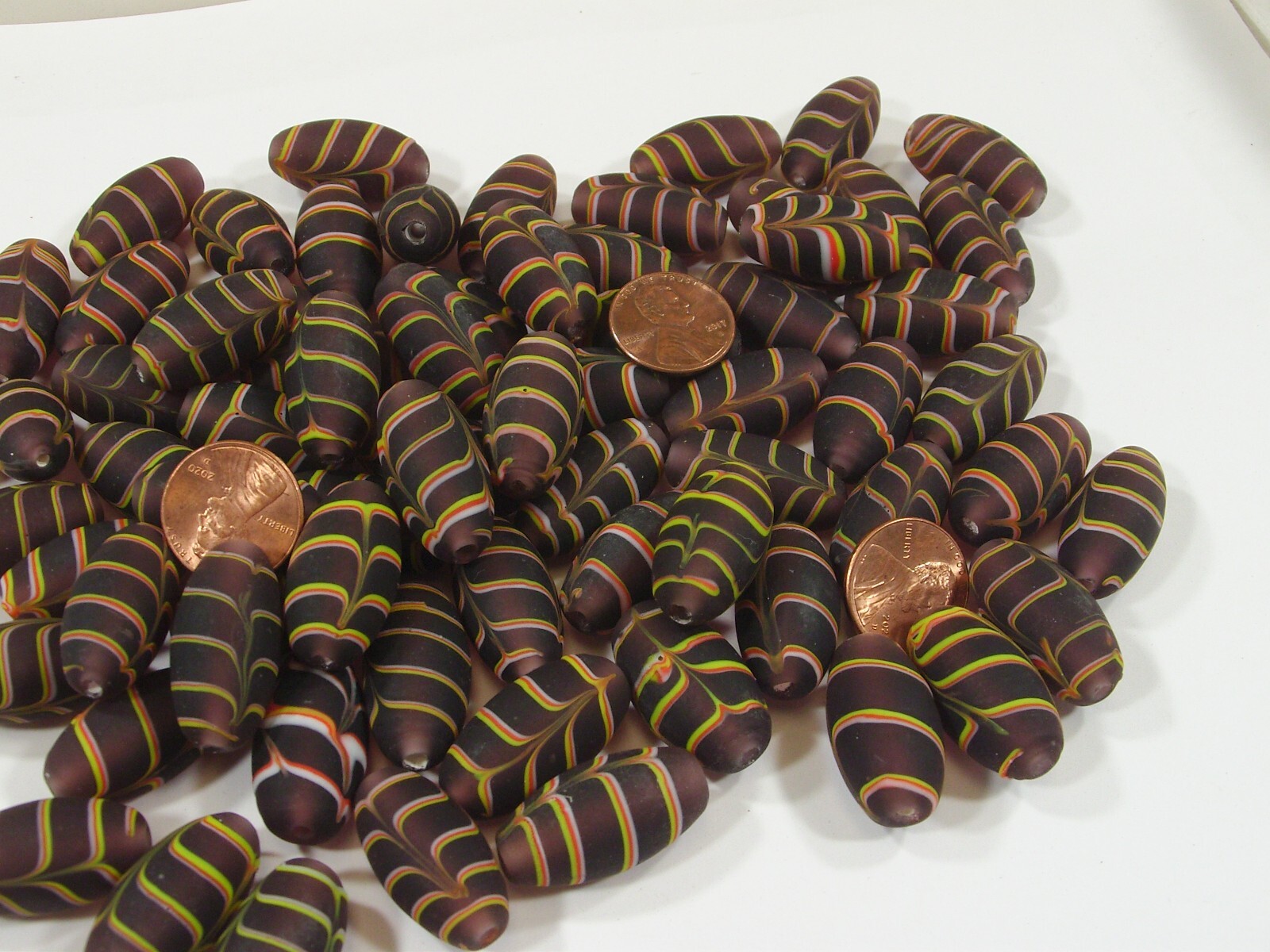 2 Pounds Purple Feather (14mm x 27mm) India Handmade Glass Beads (GP-22) ⭐