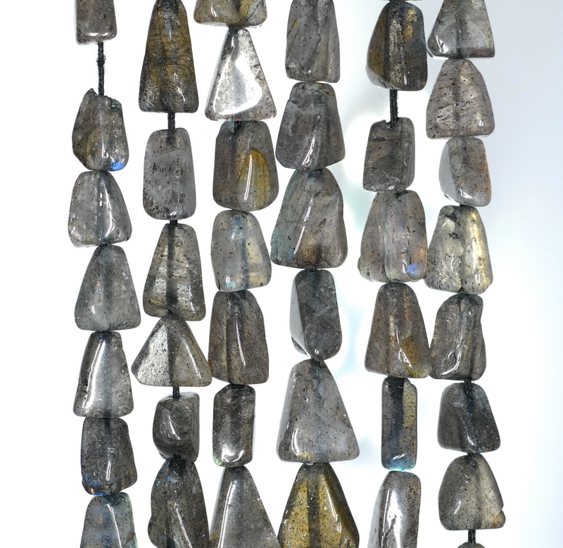 7X6-10X7MM GREY LABRADORITE GEMSTONE TRIANGLE NUGGET LOOSE BEADS 14-15inch