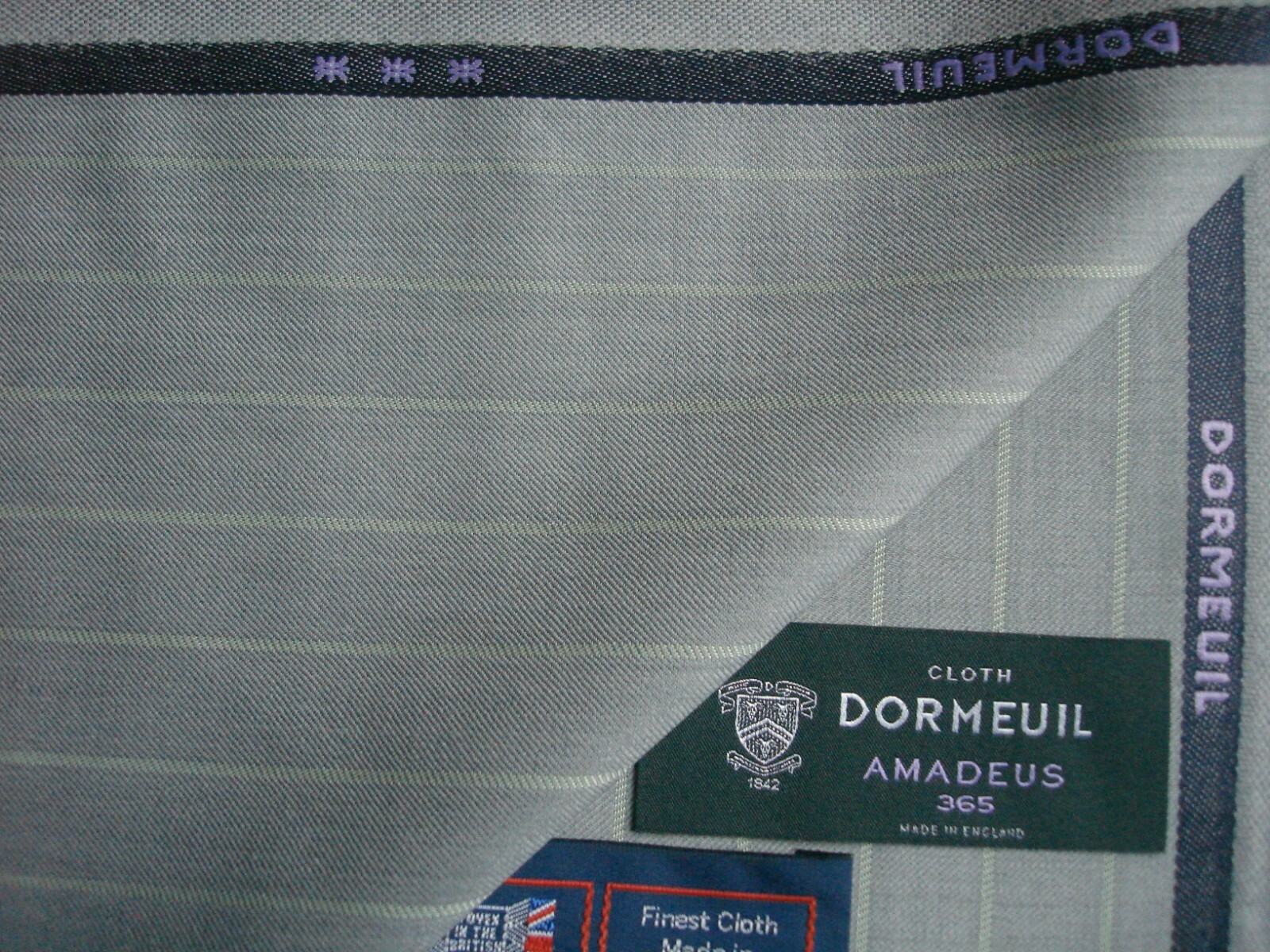 DORMEUIL 100% WOOL WORSTED SUITING FABRIC Amadeus 365 MADE IN ENGLAND – 1.0 m.