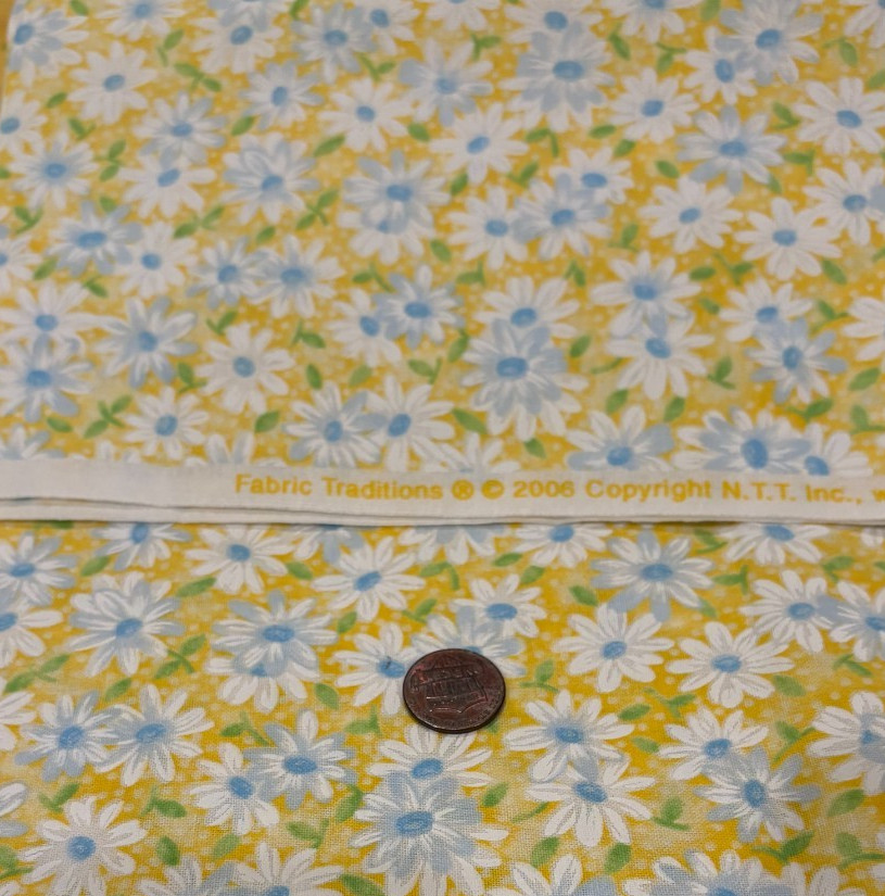 Daisies * Blue Centers * Yellow * Fabric Traditions * 100% Cotton * 8″ x 22″