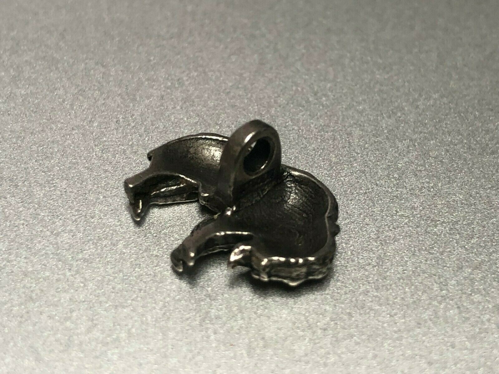 BUTTONS 8 PIECES BUFFALO Metal Highly Detailed NEW Pewter Color
