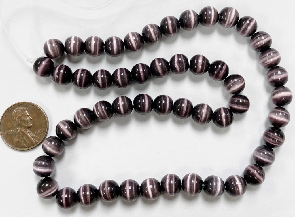 50 Cat’s Eye Fiber Optic Glass Amethyst 8mm. Smooth Round Beads 2566