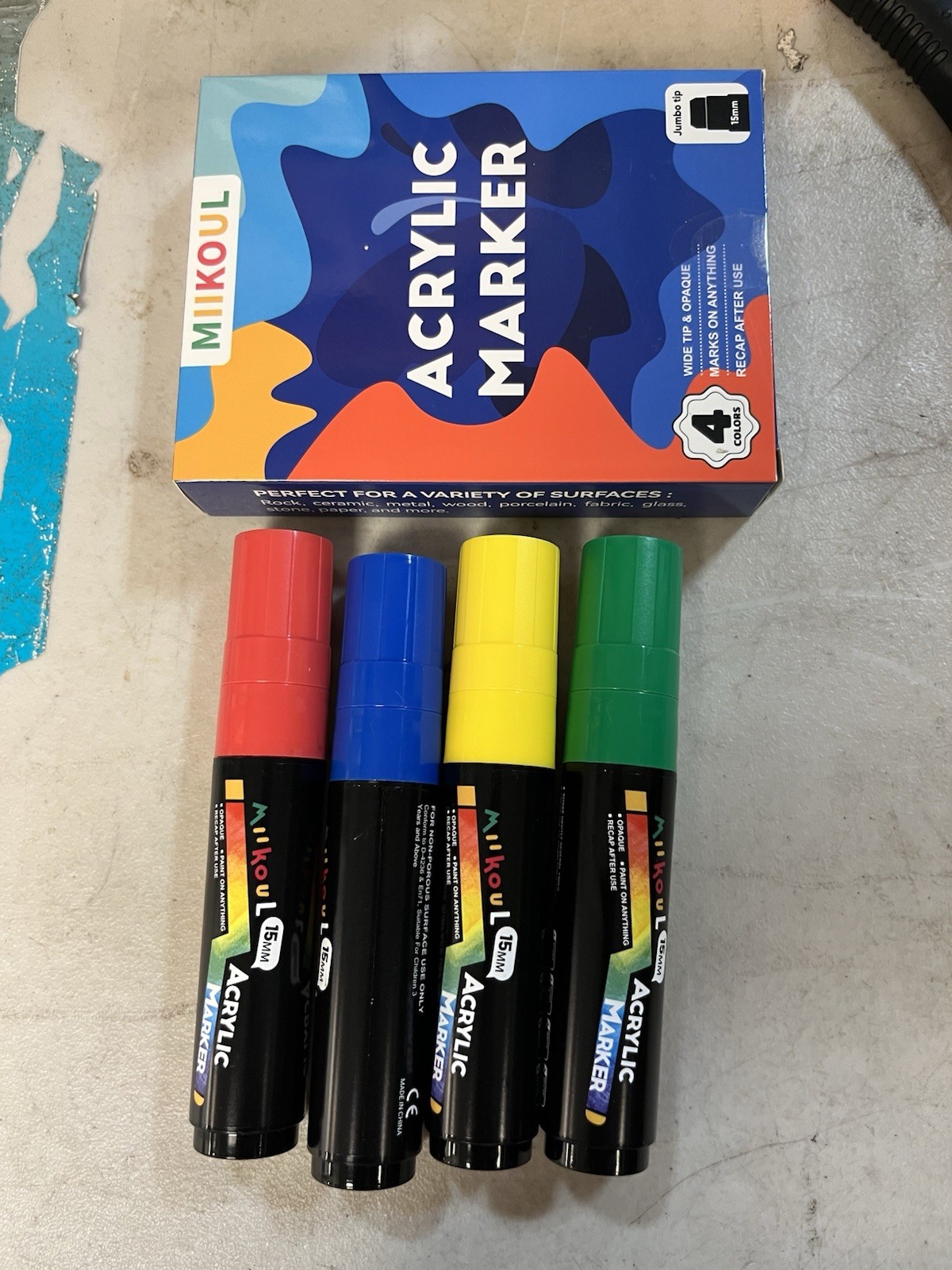 (2 Box 8 Pcs) 4 Jumbo Markers – Red, Yellow, Green, Blue – for Rock, Wood, Glass