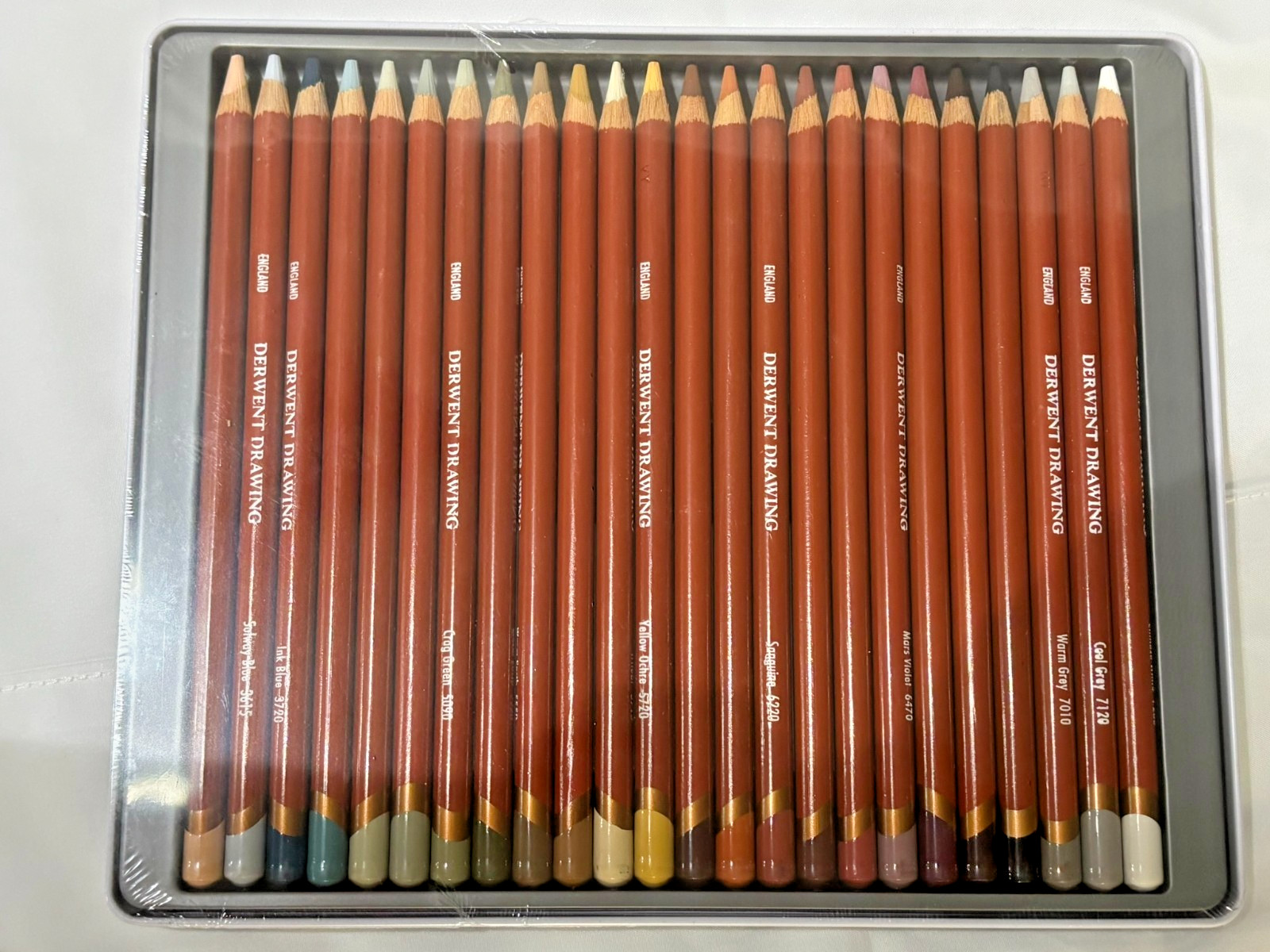 Derwent Colored Drawing Pencils 24 Count (0700672) NEW SEALED SEE DESCRIPTION