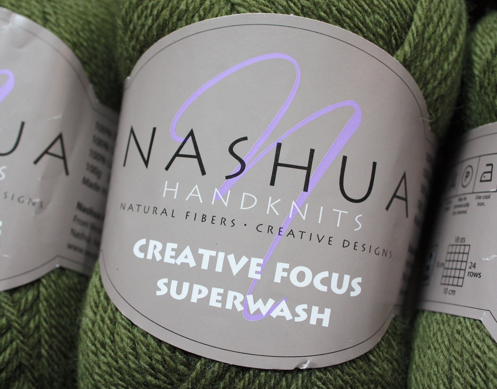 Nashua Creative Focus Superwash Wool Yarn 10 Skeins New 34 Olive