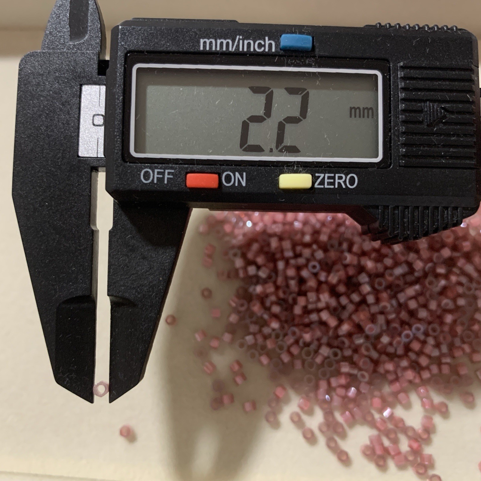 9.2OZ/260G Glass Beads Bulk Lot Mixed Size Assorted Glass Delica Beads 26 COLORS