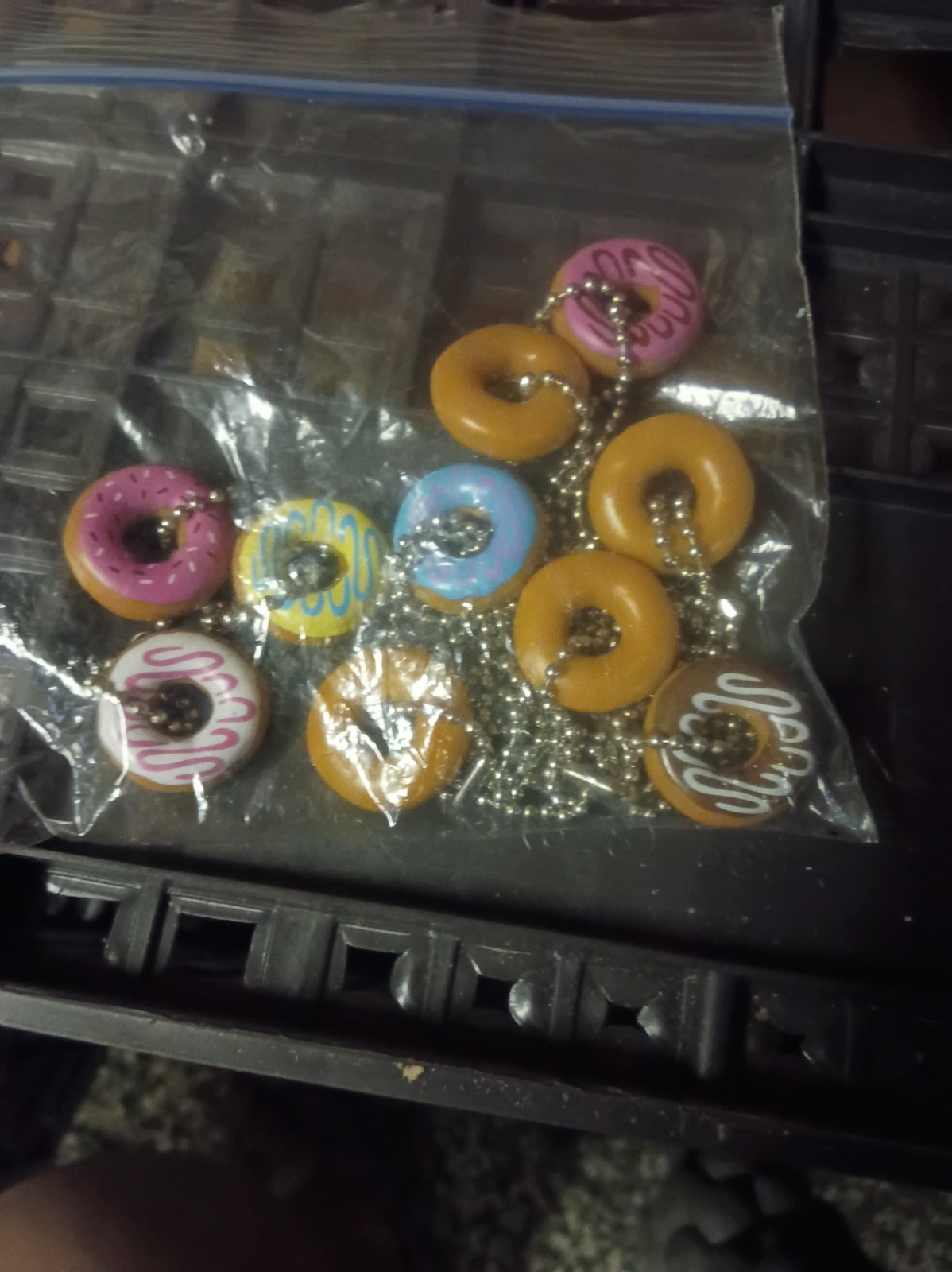 Flatback Embellishments – Donuts – Assorted Colors 10 Pieces