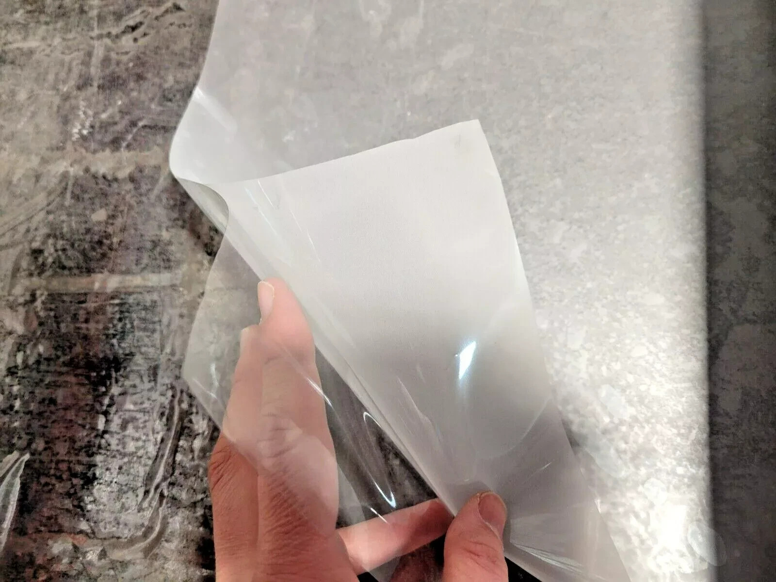 3.0mil Optically-Clear Gloss Printable Vinyl Easy-Peel Removable Adhesive