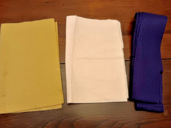 Lot Of Felt Remnants & Scrap Pieces Various Sizes, Colors – 1 LBS.
