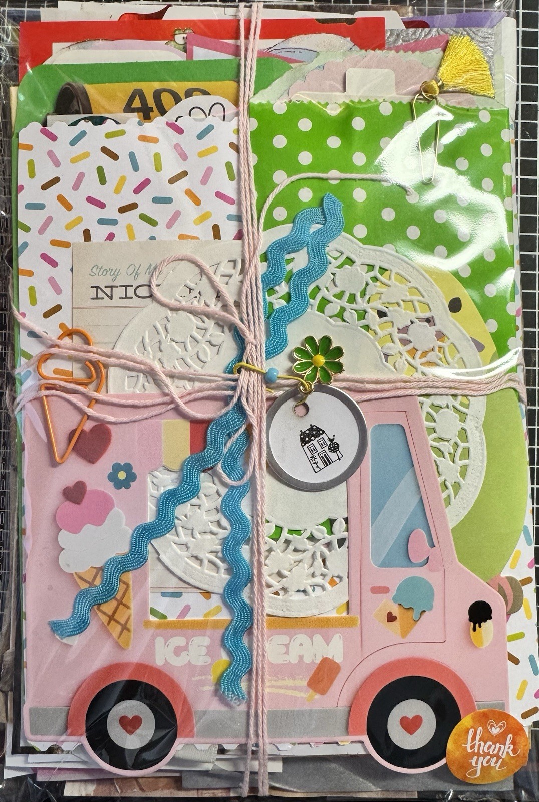100+ Piece Junk Journal Supply Ephemera Vintage Modern Lot Paper Unique Mystery